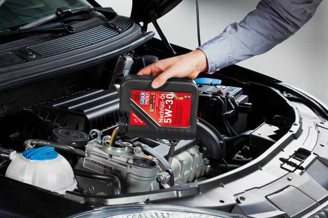 Top-up Oil 5W-40