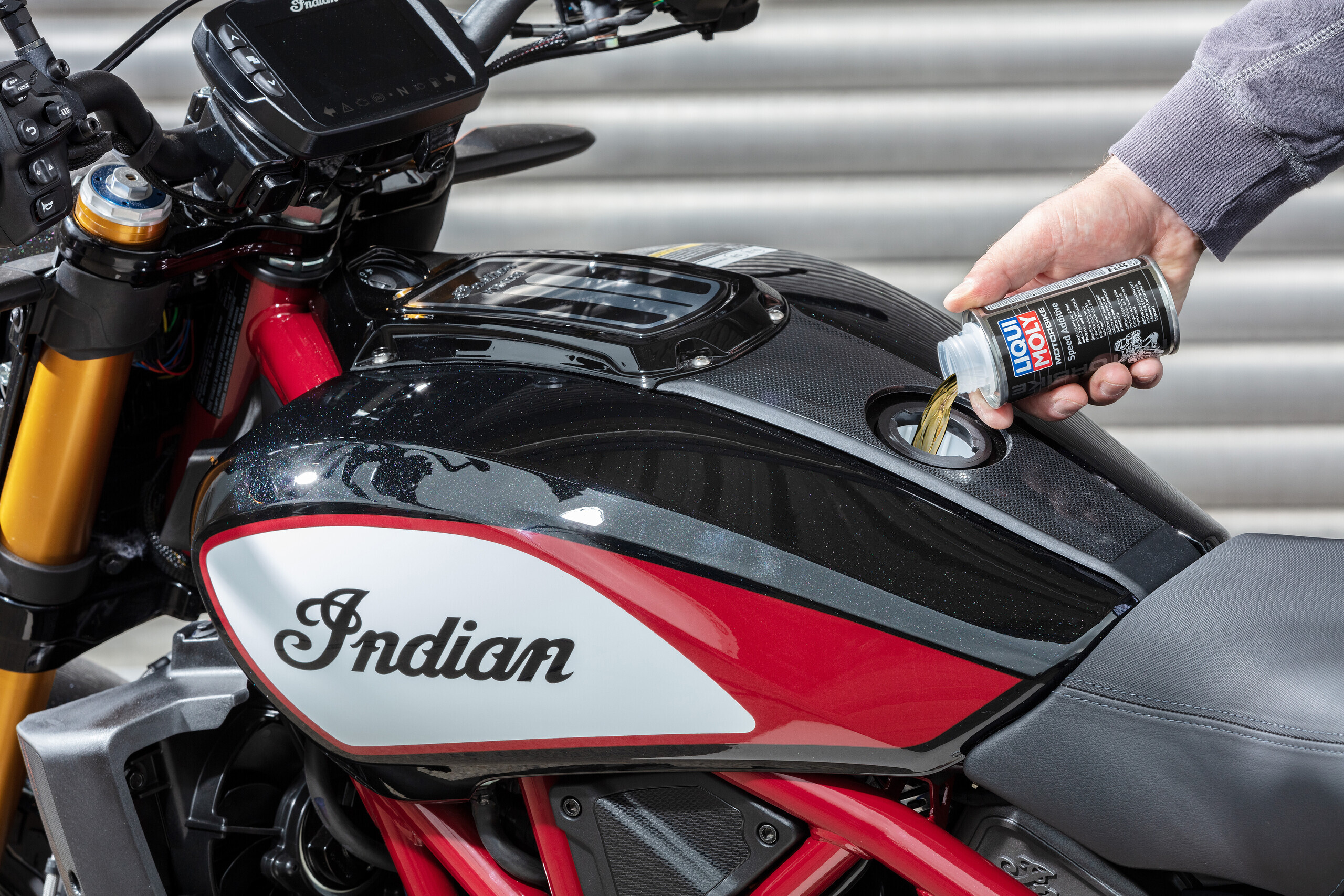 Quick and easy engine maintenance Additive guide for