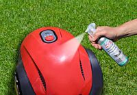 Reinigings- en verzorgingsspray voor robotmaaiers